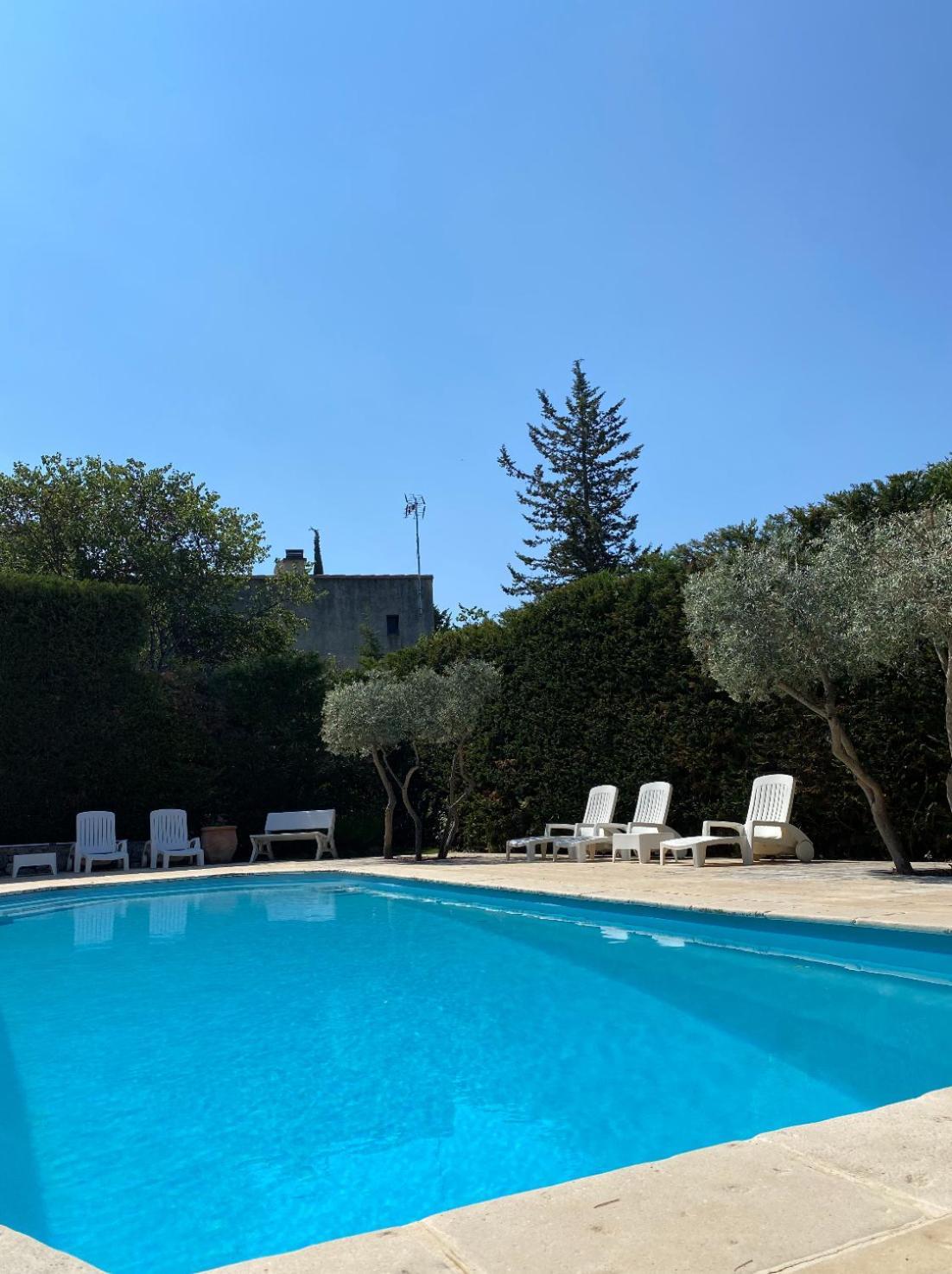 Appartamento T3 Avec Jardin Et Piscine Privee Velaux Esterno foto